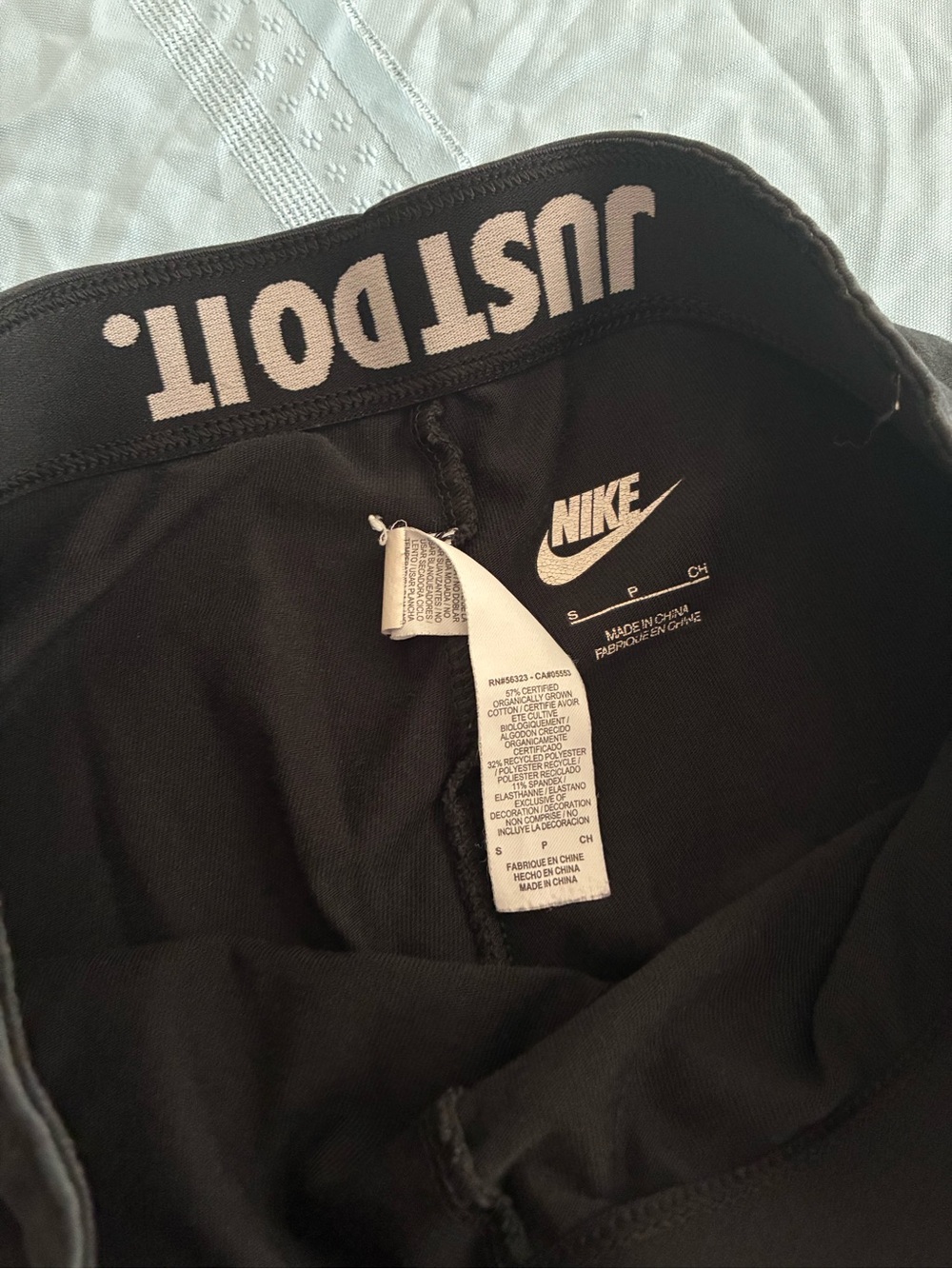 Nike Women’s Small Athletic Performance Leggings - Picture 2 of 6